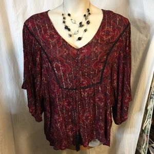 Maurice’s bat wing boho tassel tie top 2x